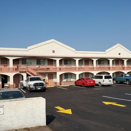 Night Inn Globe Exterior foto